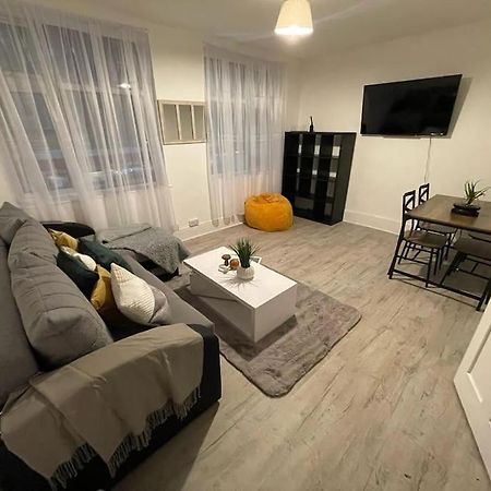Comfy 2 Bedroom On Tower Bridge London Exterior photo